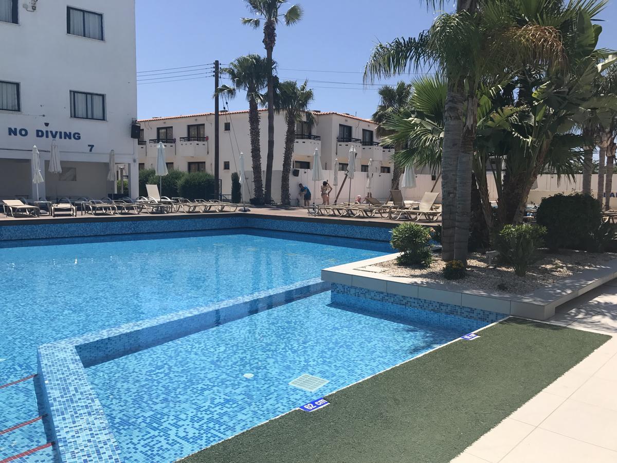 Apartment In Ajía Nápa Eksteriør bilde
